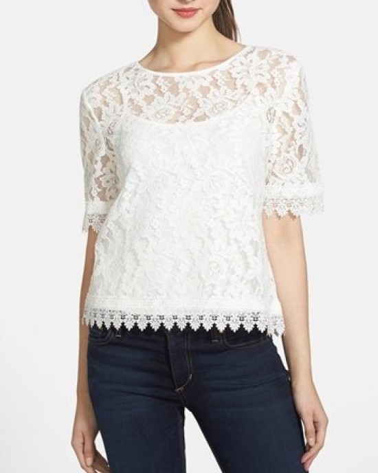 Blouse of lace scalloping