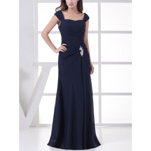 Long chiffon dress with accessory