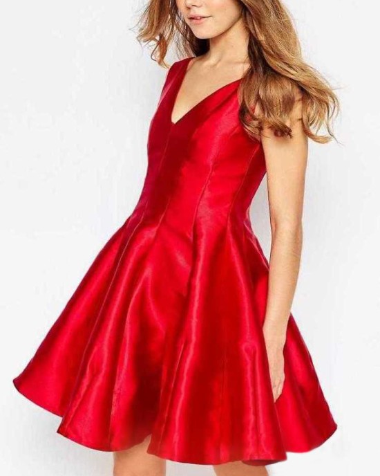 Dress for the young ladies of rigid satin