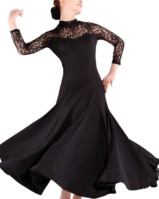 Dress with gorgeous skirt