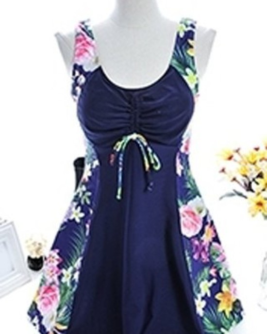 Swimsuit with skirt and boxer