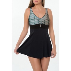 Swimwear with accessory 