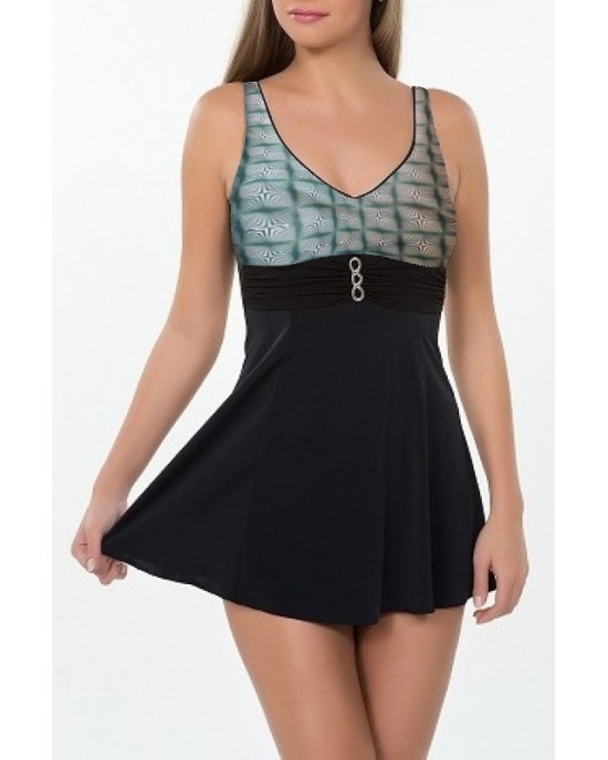 Swimwear with accessory 