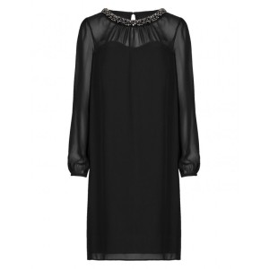 STÍLUSOS RUHA NYAKKÉVEL