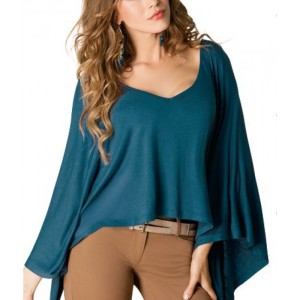 Short tunic in light color