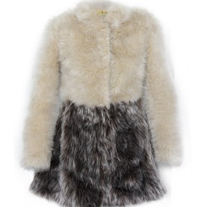 Derék kabát, hosszú haj