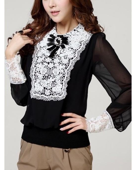 white blouse with lace