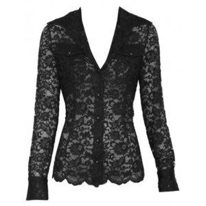 Csipke ing gombokkal