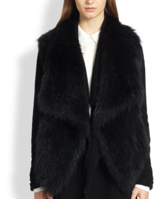 VEST WITH GREAT NECK