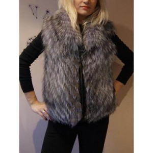 szürke kabát cipzárral