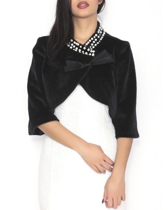 Short coat with accessory