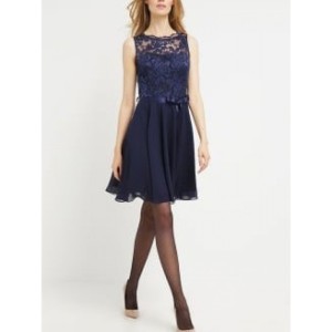 Ruha csipke és sifon