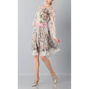 Sifon ruha kivágással