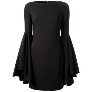 Ujjatlan ruha szelíd