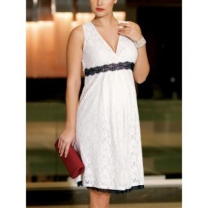 dress for pregnant women with acute neck