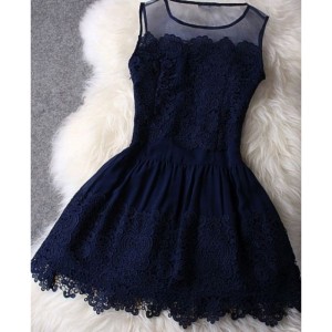 Egyedi ruha gyönyörû csipkével