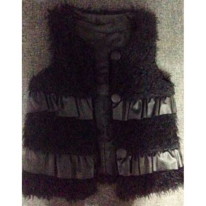 Vidám mellény kis hölgyeknek