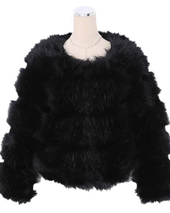 Short coat of luxury hair