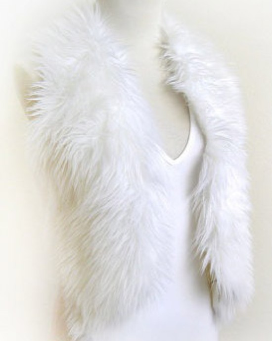 White, slim cut vest