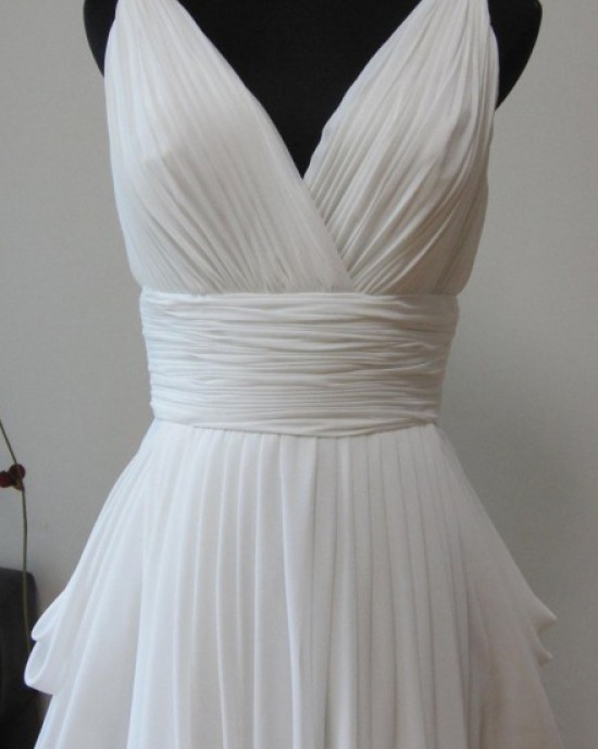 Stylish tunic in white