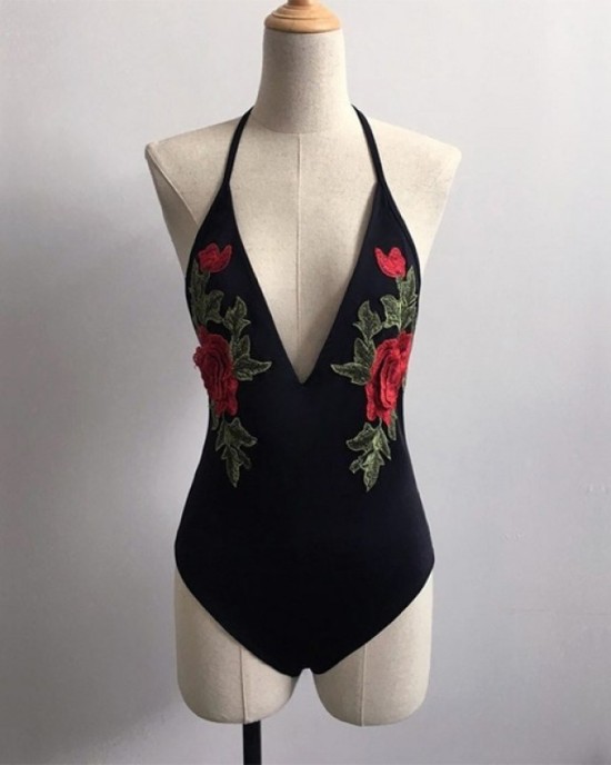 Body with a thin strap and embroidery