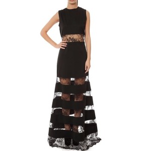 Egyedülálló ruhát egy hivatalos esemény